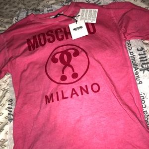 Moschino T-shirt